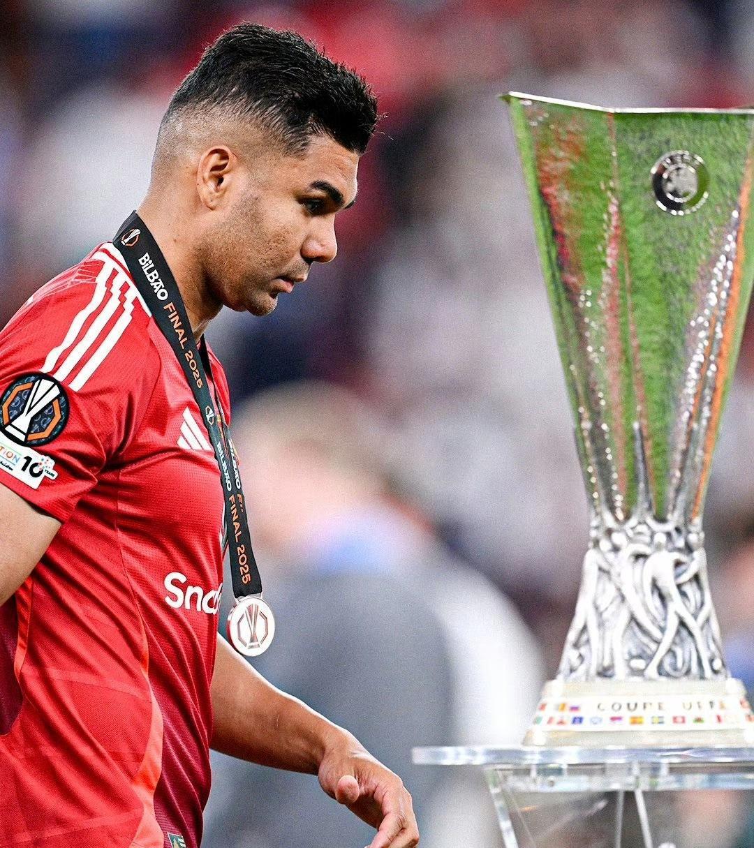 曼联欲在国内联赛中取胜,保持领先优势 曼联欲在国内联赛中取胜,保持领先优势